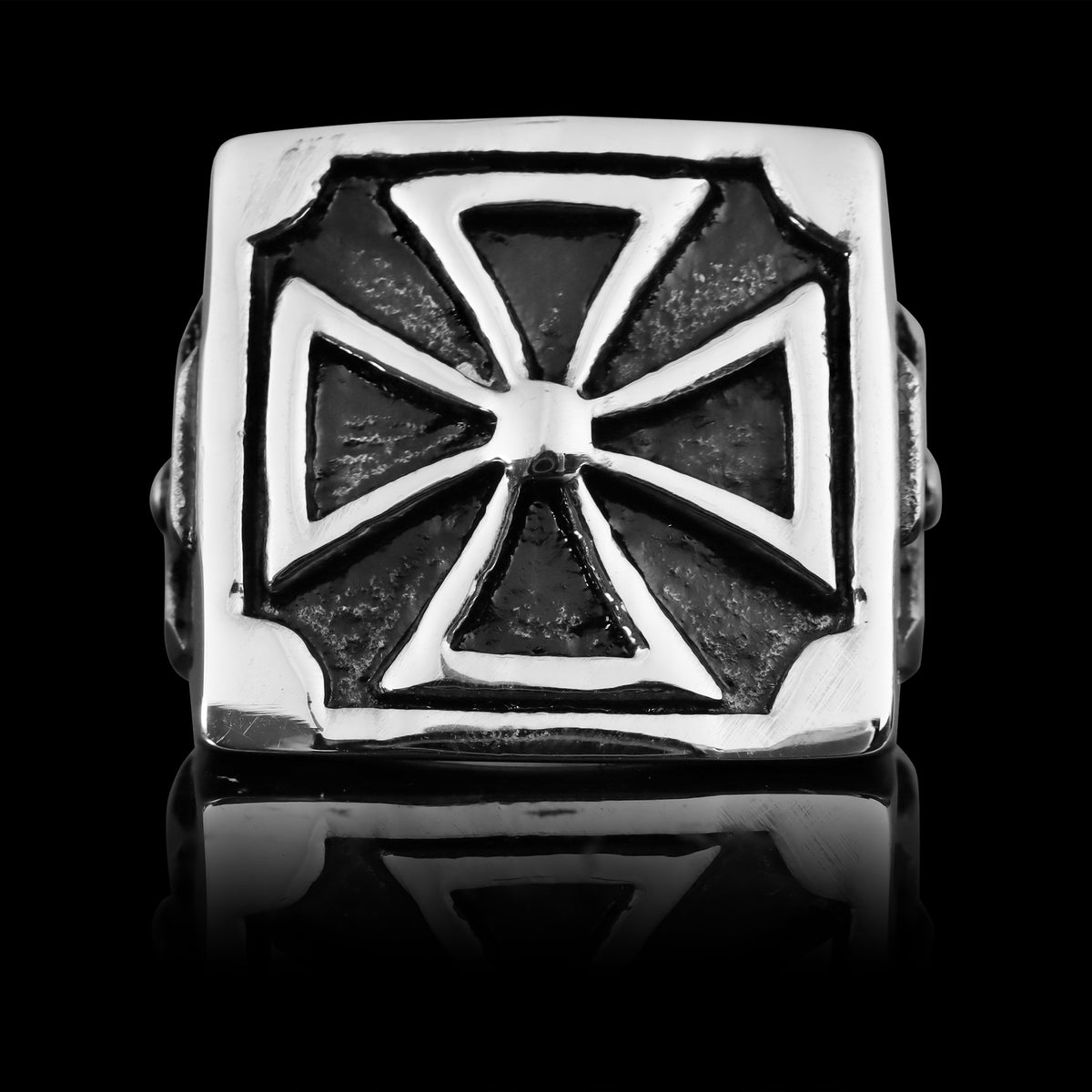 Maltese Cross Quadruplets Signet Ring (Oxidised)