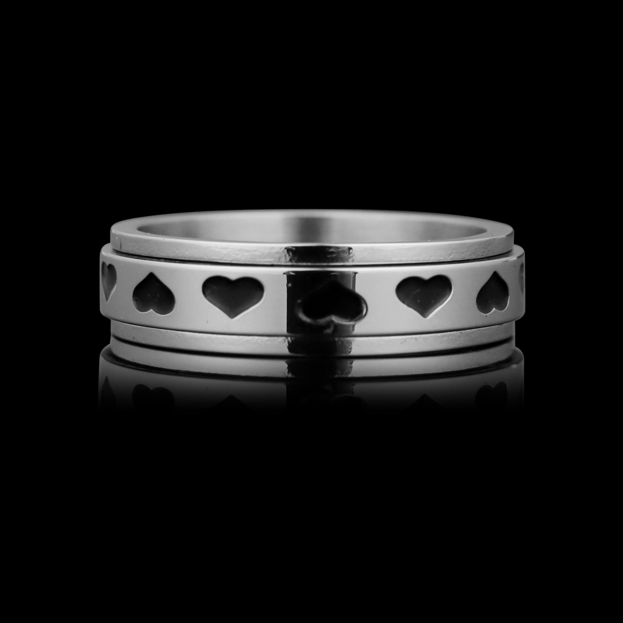 Black Hearts Spinner Center Polished Stainless Steel Ring – Biker