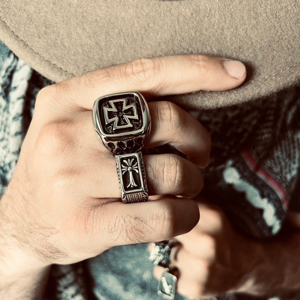 Lateral Cross Rings Stainless Steel Detailed Cross Ring - Biker Jewelry Shop